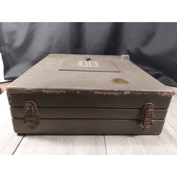 Vintage Polaroid Copymaker Model 205 for model 205 Polaroid Camera - Picture 3 of 12